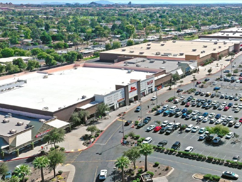 Essex Arranges $40.0M Permanent Financing for Grocery-Anchored Retail Acquisition  Featured Image